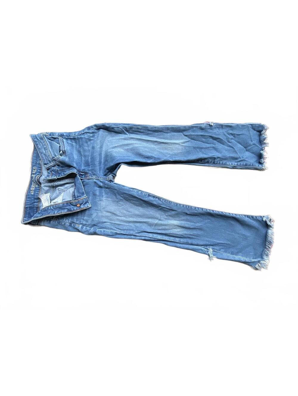 American Eagle blue distressed skinny jeans